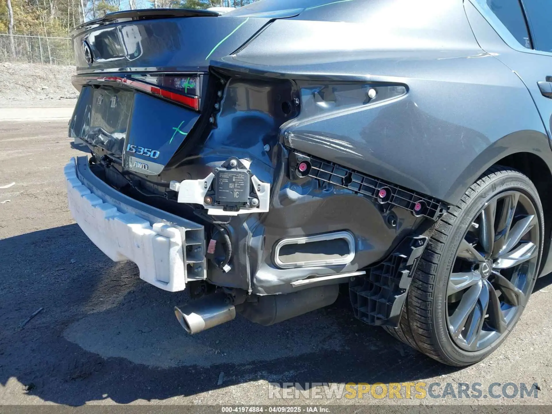 20 Photograph of a damaged car JTHGZ1E2XM5022762 LEXUS IS 350 2021