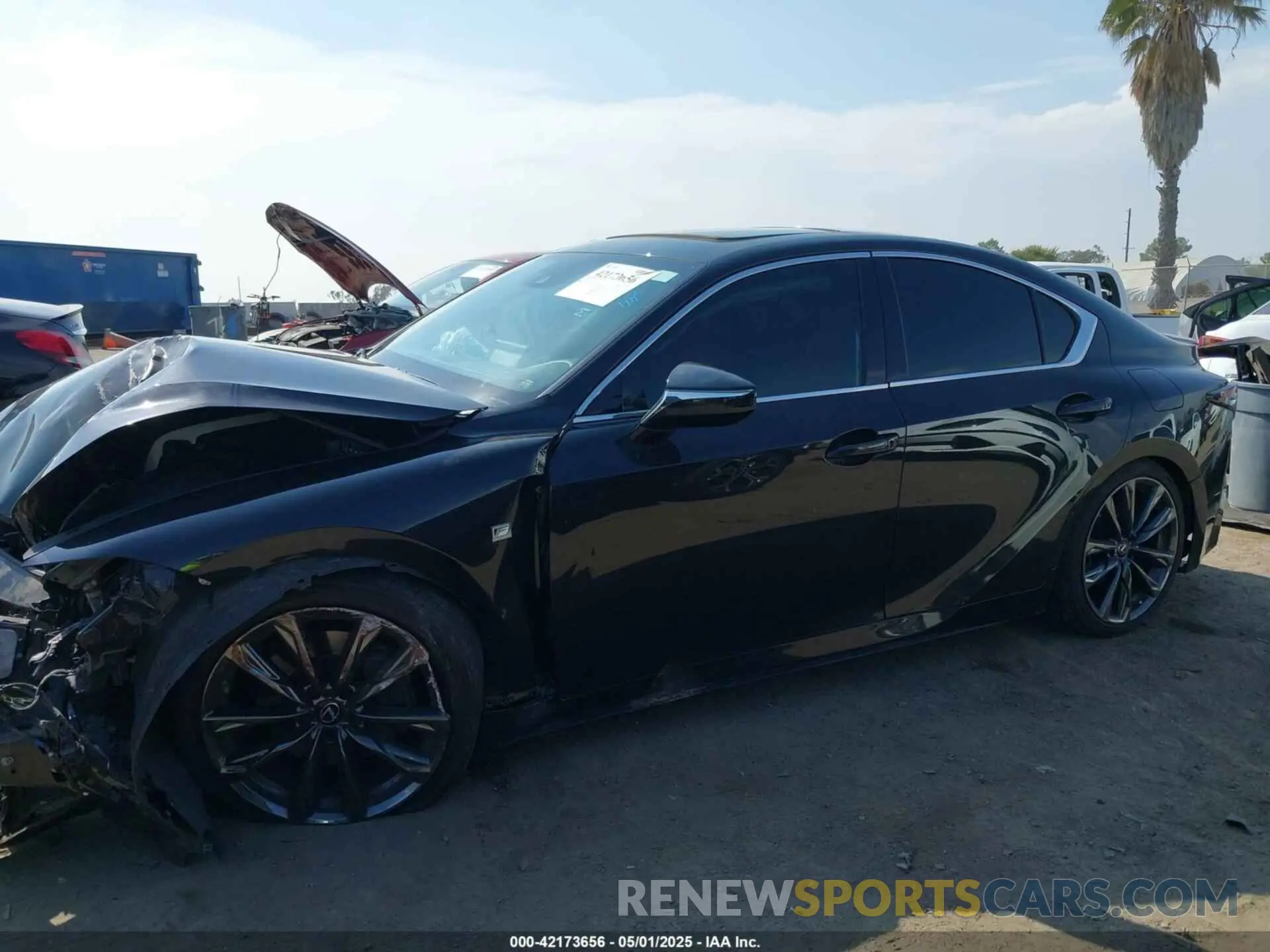 14 Фотография поврежденного автомобиля JTHGZ1B24N5052989 LEXUS IS 350 2022
