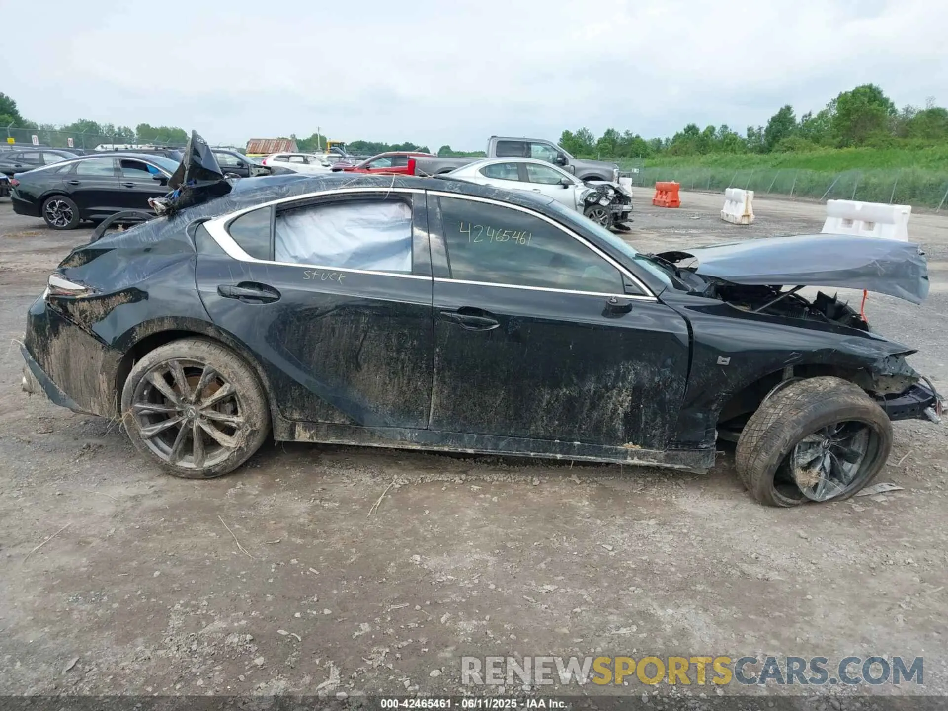 14 Photograph of a damaged car JTHGZ1E25N5026140 LEXUS IS 350 2022