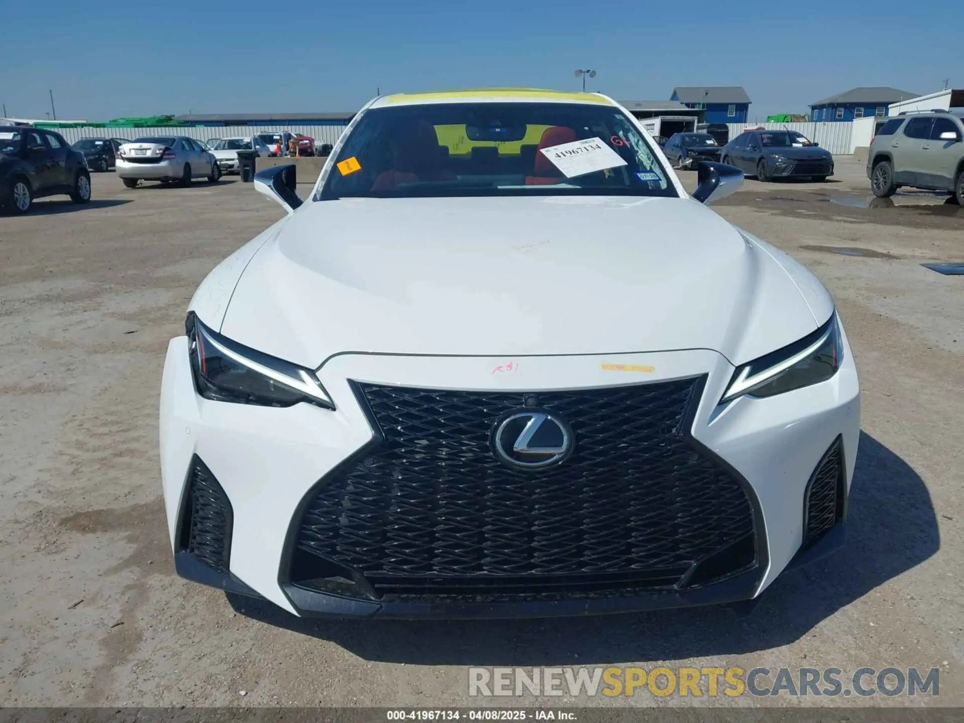 13 Фотография поврежденного автомобиля JTHGZ1B28R5076833 LEXUS IS 350 2024