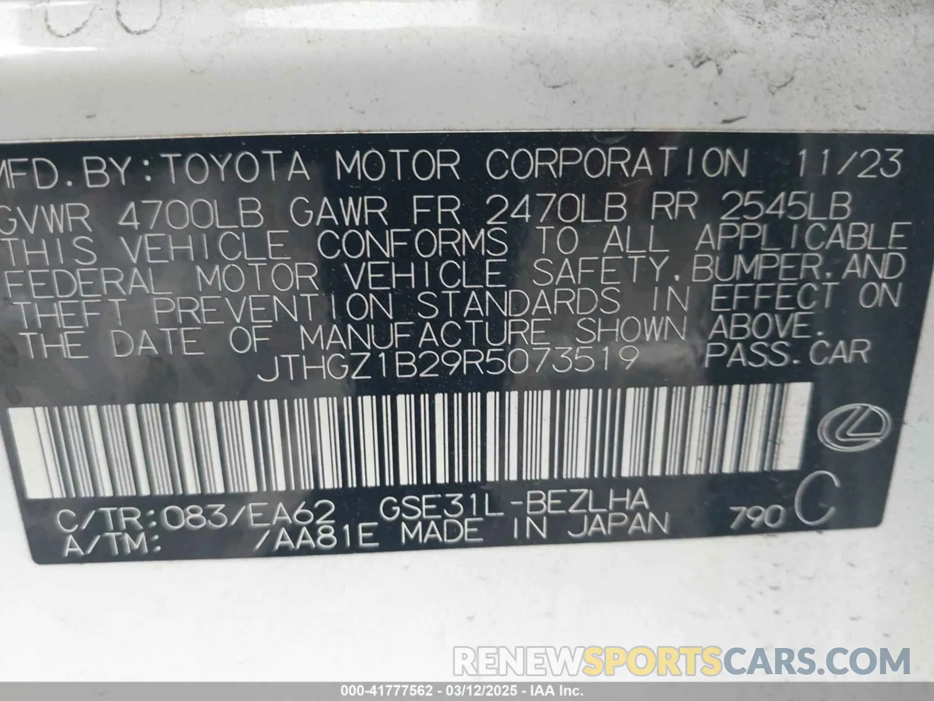 9 Фотография поврежденного автомобиля JTHGZ1B29R5073519 LEXUS IS 350 2024