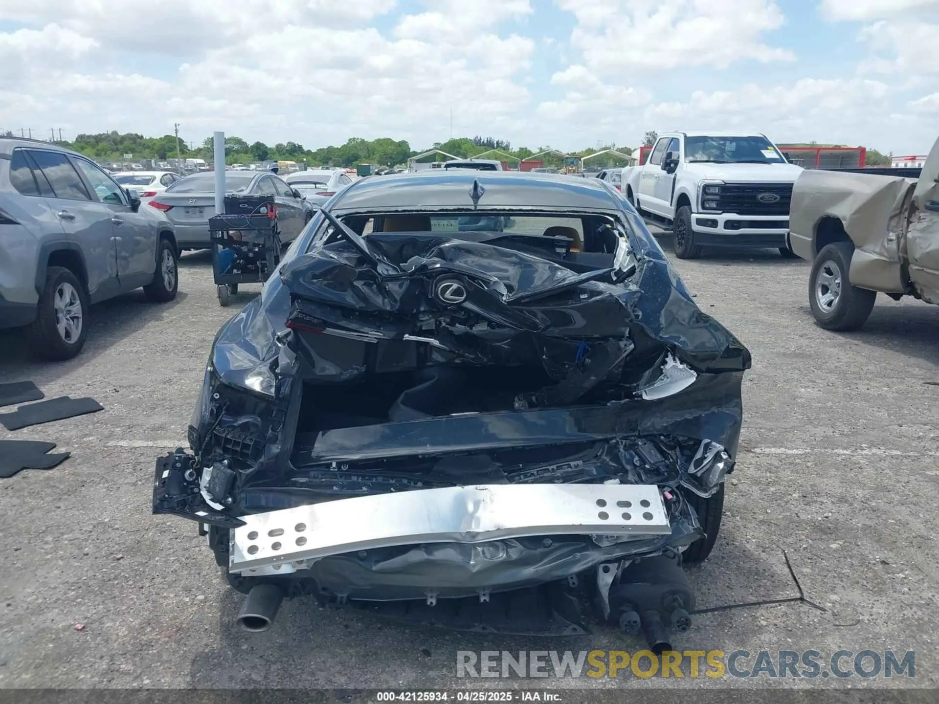 16 Photograph of a damaged car JTHBZ1B2XS5084514 LEXUS IS 350 2025