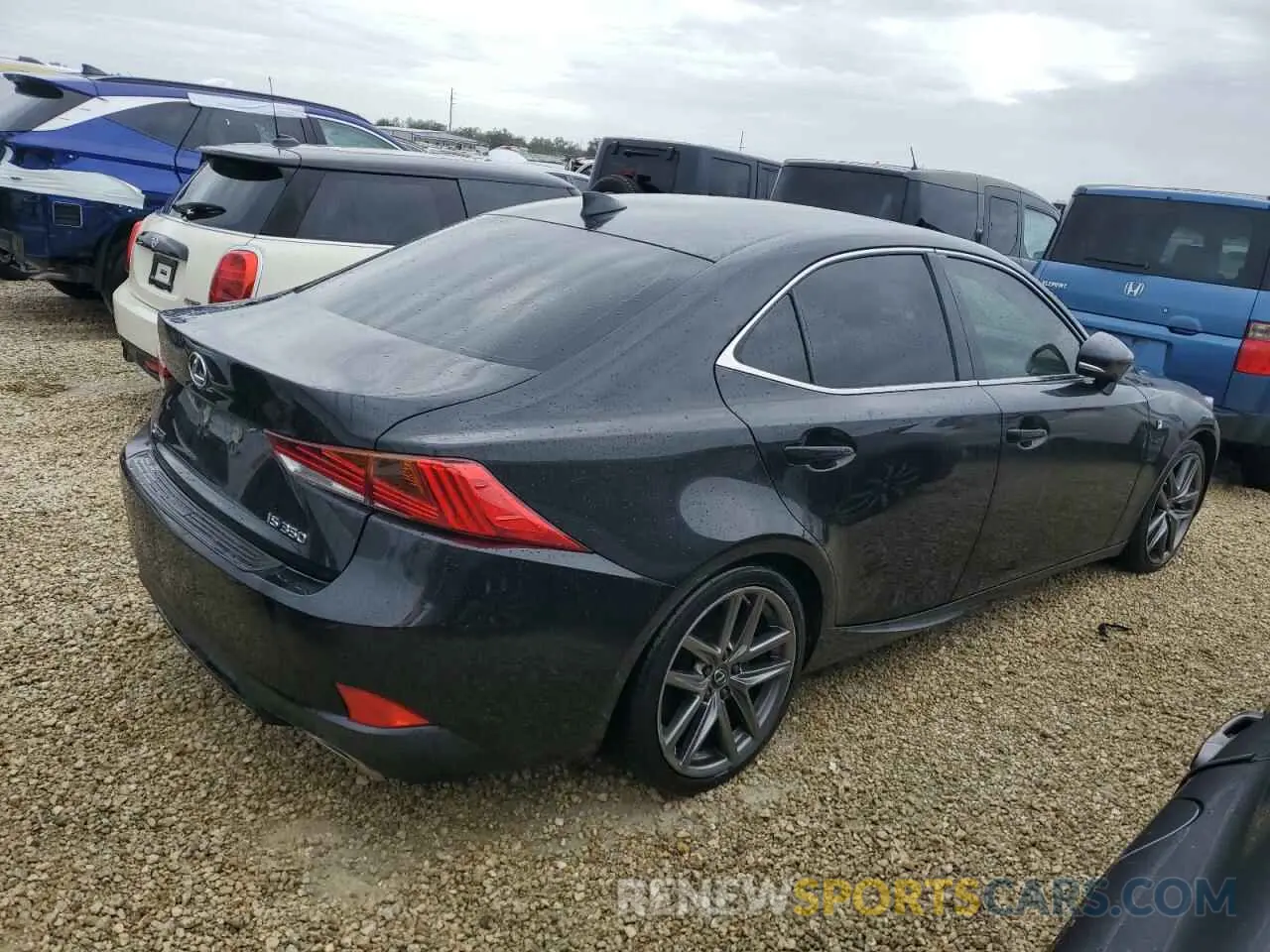3 Фотография поврежденного автомобиля JTHGZ1B2XL5036485 LEXUS IS 350 F S 2020