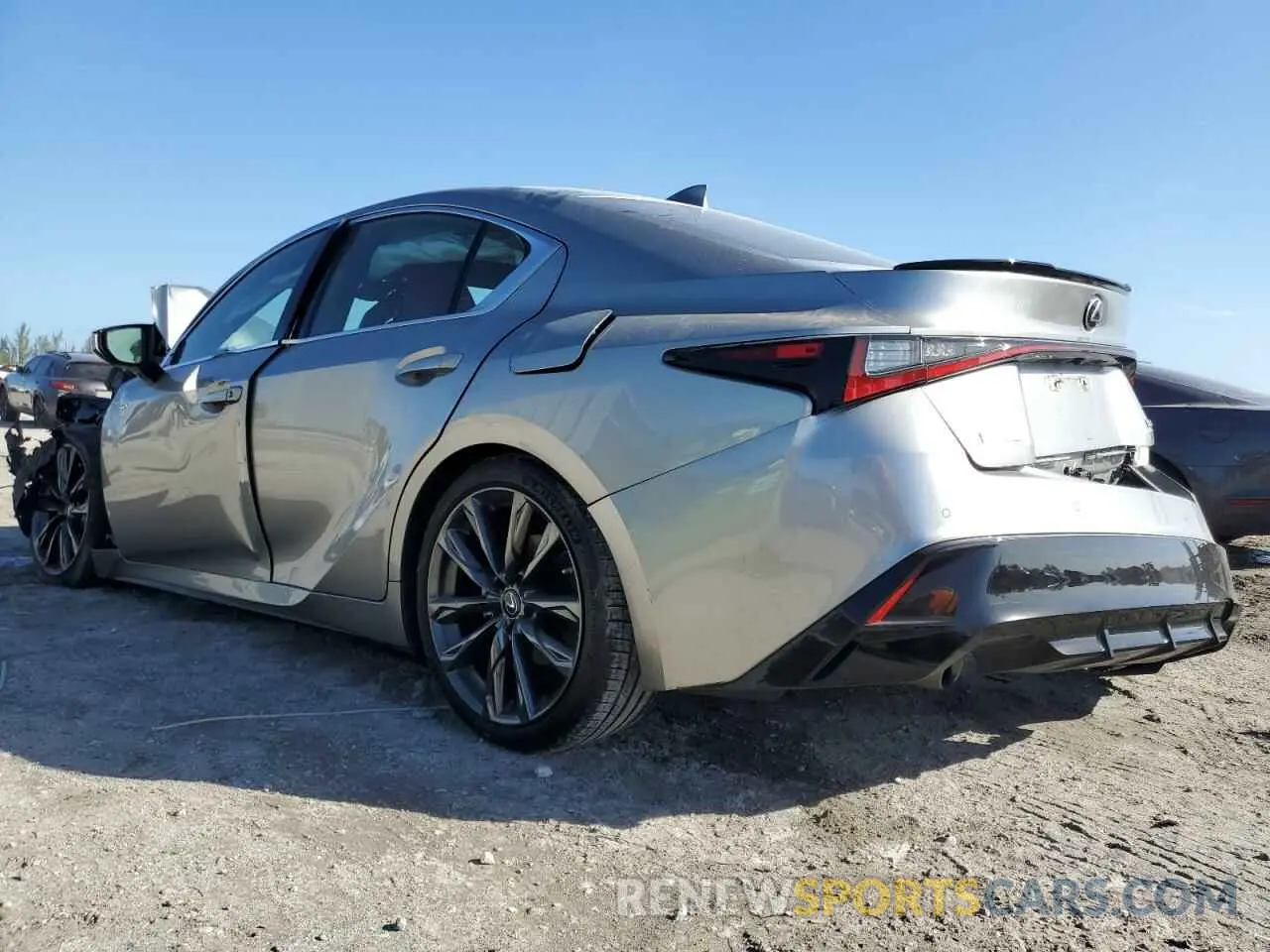 2 Фотография поврежденного автомобиля JTHGZ1B22M5047398 LEXUS IS 350 F S 2021