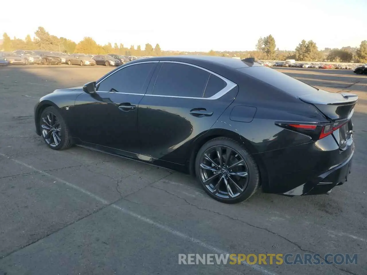 2 Фотография поврежденного автомобиля JTHGZ1B2XM5037721 LEXUS IS 350 F S 2021