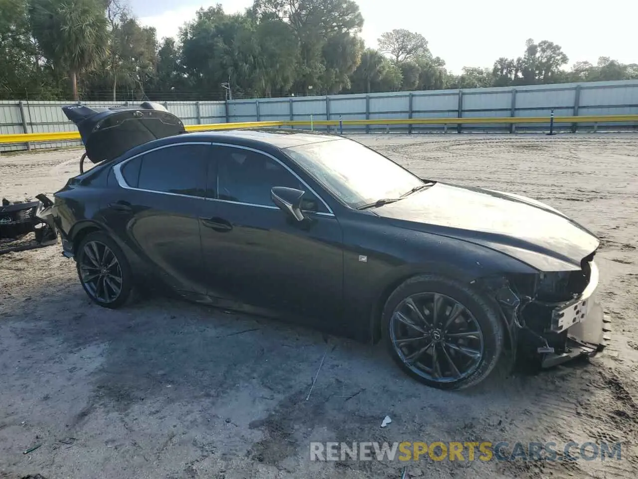 4 Фотография поврежденного автомобиля JTHGZ1B25N5058137 LEXUS IS 350 F S 2022