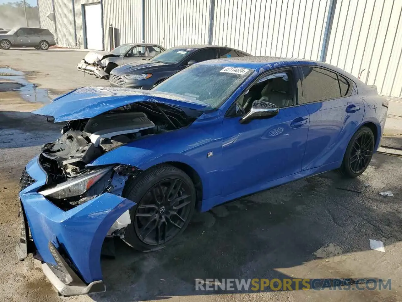1 Фотография поврежденного автомобиля JTHSZ1B24N5052209 LEXUS IS 350 F S 2022