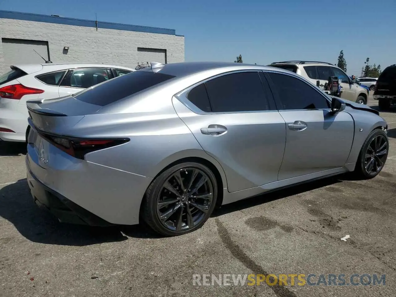 3 Фотография поврежденного автомобиля JTHGZ1B27P5060331 LEXUS IS 350 F S 2023