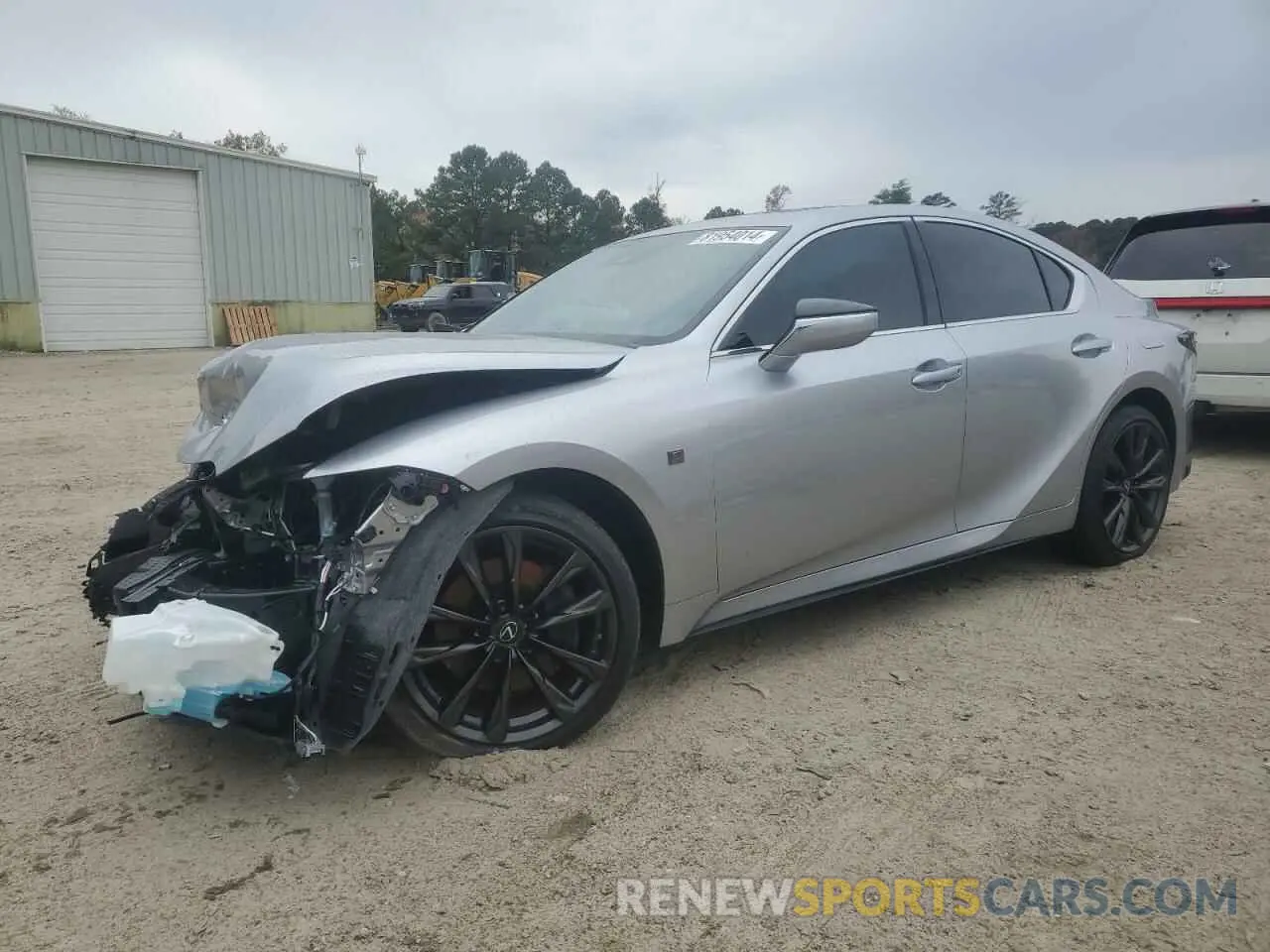 1 Фотография поврежденного автомобиля JTHBZ1B28R5078088 LEXUS IS 350 F S 2024