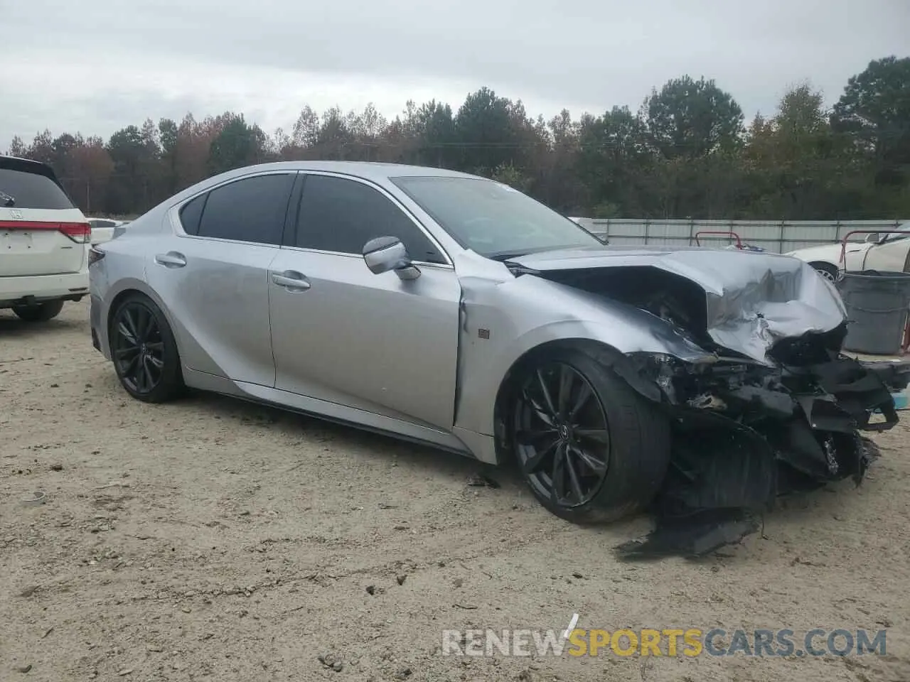 4 Фотография поврежденного автомобиля JTHBZ1B28R5078088 LEXUS IS 350 F S 2024