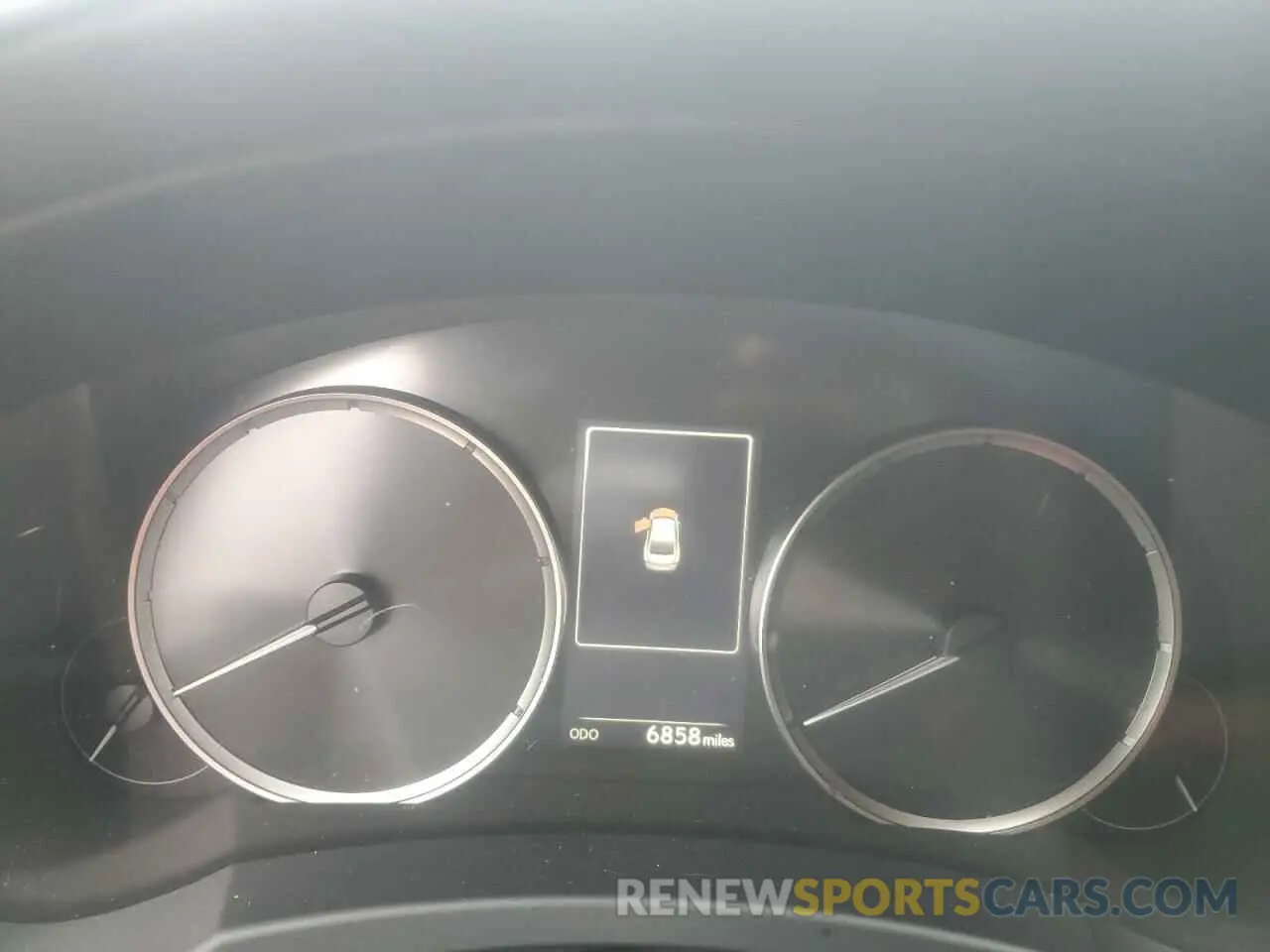 9 Фотография поврежденного автомобиля JTHBZ1B28R5078088 LEXUS IS 350 F S 2024