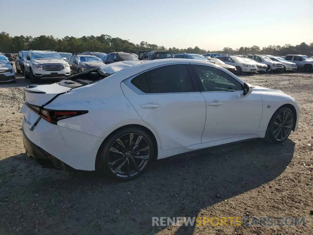 3 Фотография поврежденного автомобиля JTHGZ1B26R5078600 LEXUS IS 350 F S 2024