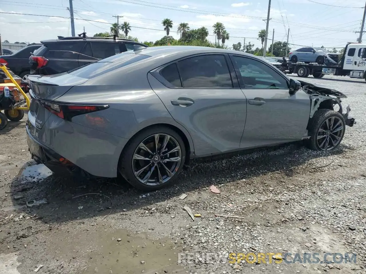 3 Фотография поврежденного автомобиля JTHGZ1B24S5082618 LEXUS IS 350 F S 2025