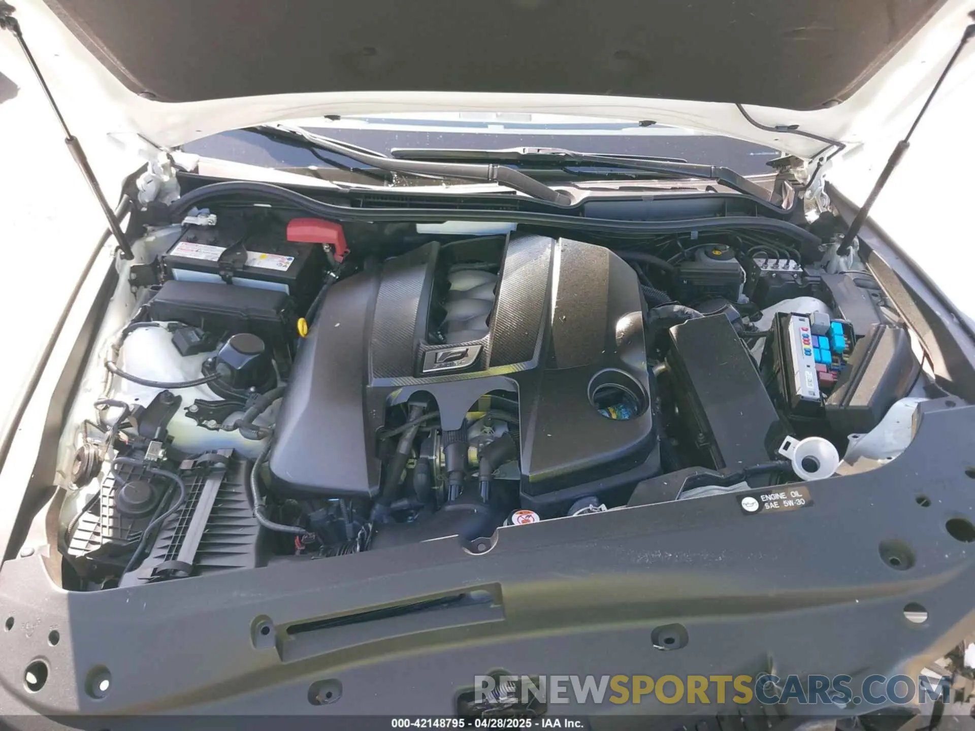 10 Фотография поврежденного автомобиля JTHAP1D24P5004680 LEXUS IS 500 2023