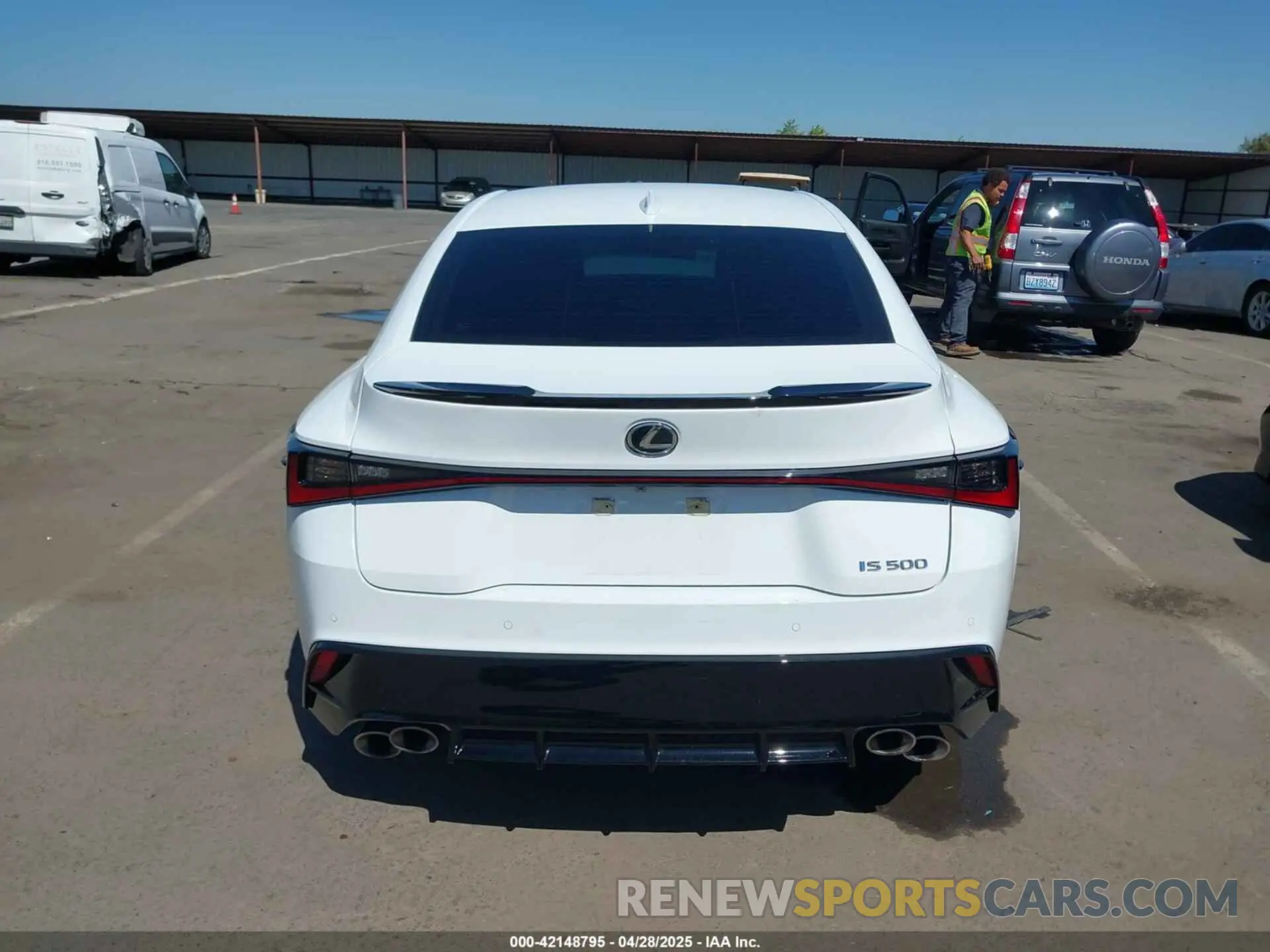 15 Фотография поврежденного автомобиля JTHAP1D24P5004680 LEXUS IS 500 2023