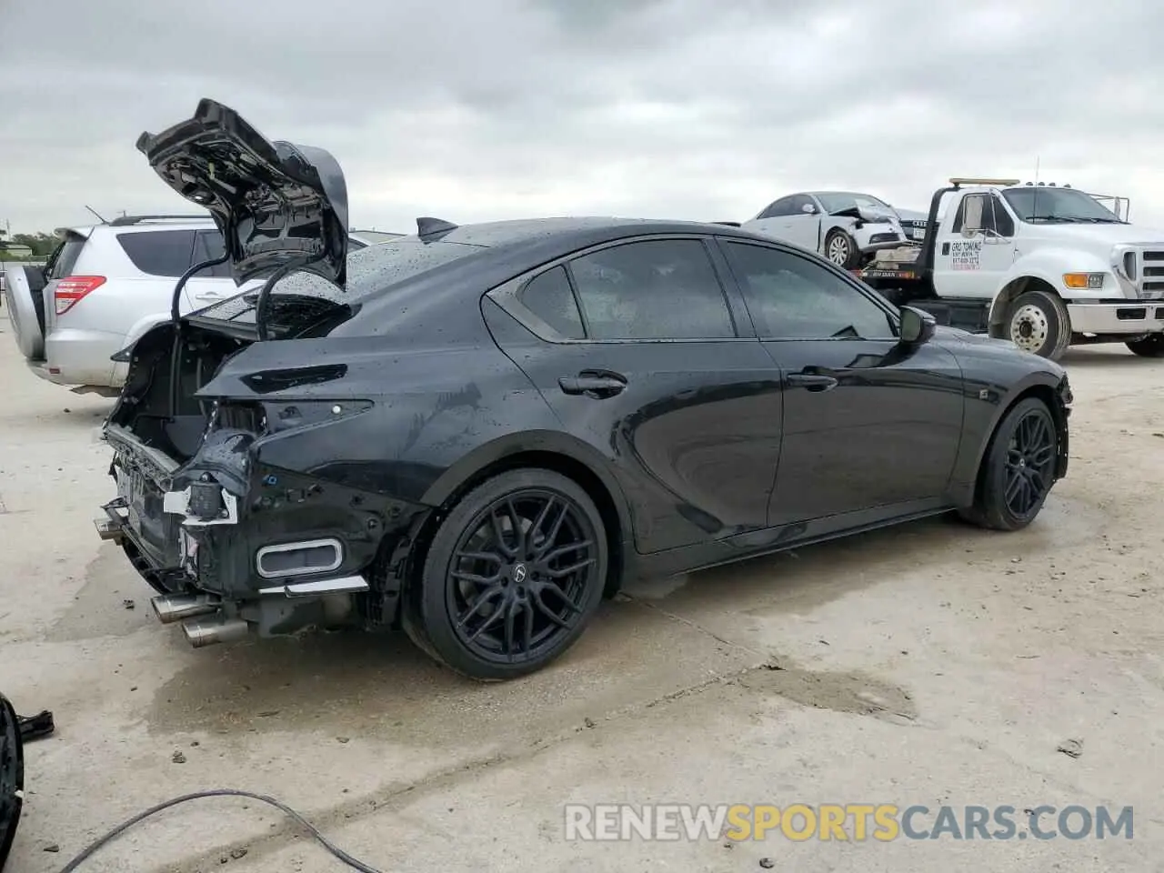 3 Фотография поврежденного автомобиля JTHAP1D26P5003241 LEXUS IS 500 F S 2023
