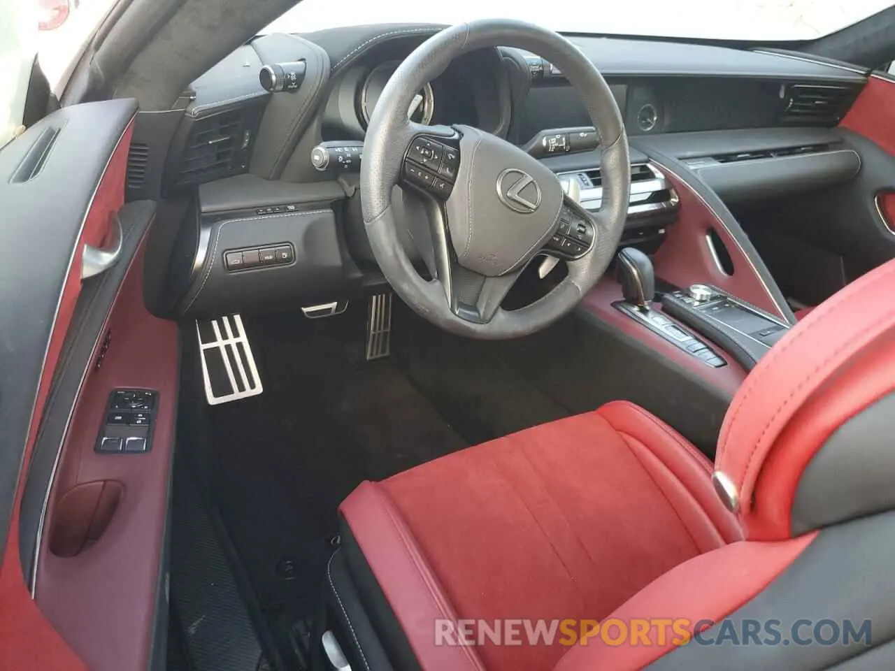 8 Фотография поврежденного автомобиля JTHBP5AY0MA101379 LEXUS LC500 2021