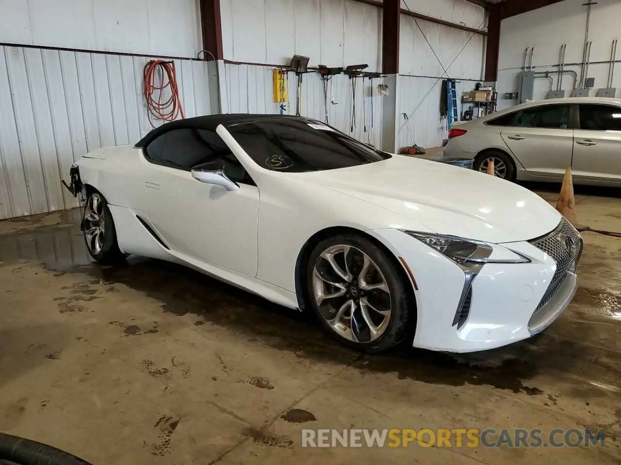 4 Photograph of a damaged car JTHKPAAY8MA101333 LEXUS LC500 2021