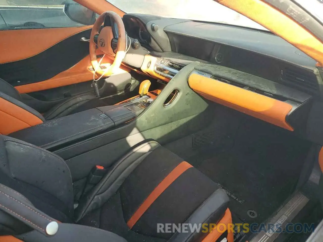 8 Фотография поврежденного автомобиля JTHLP5AY3NA105772 LEXUS LC500 2022