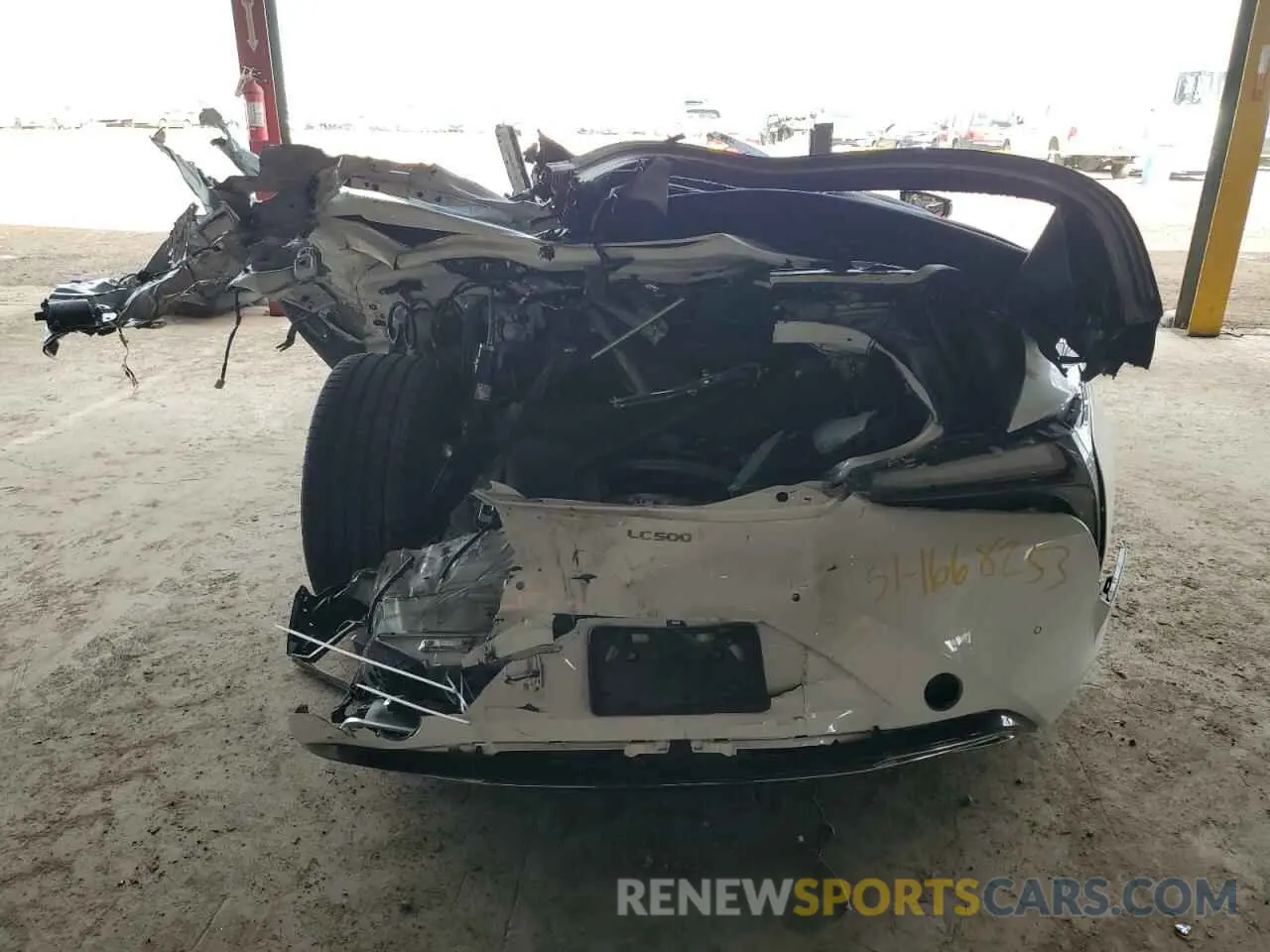 6 Фотография поврежденного автомобиля JTHMPAAY8NA105991 LEXUS LC500 2022