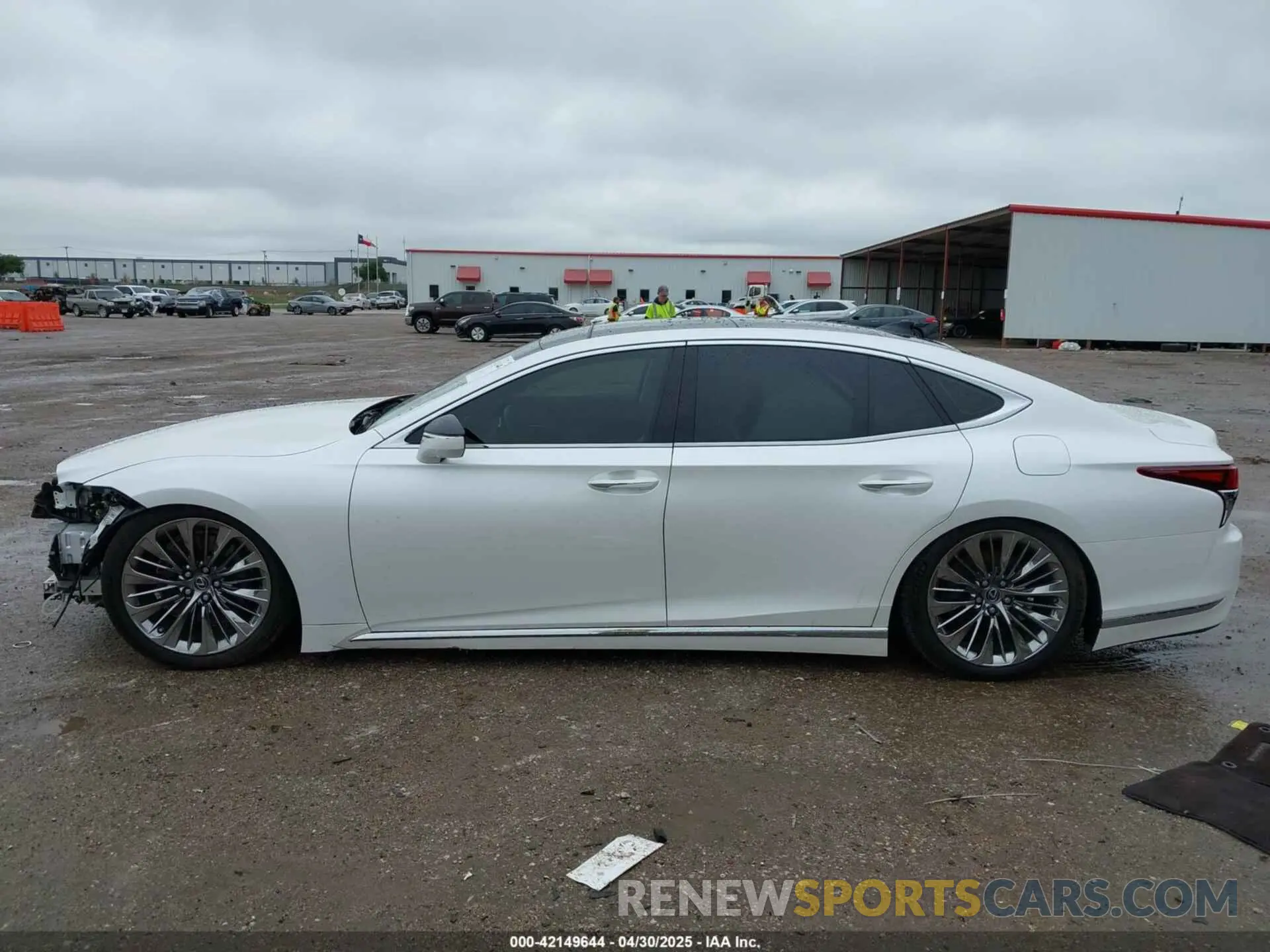 15 Фотография поврежденного автомобиля JTHB5LFF1K5008345 LEXUS LS 500 2019