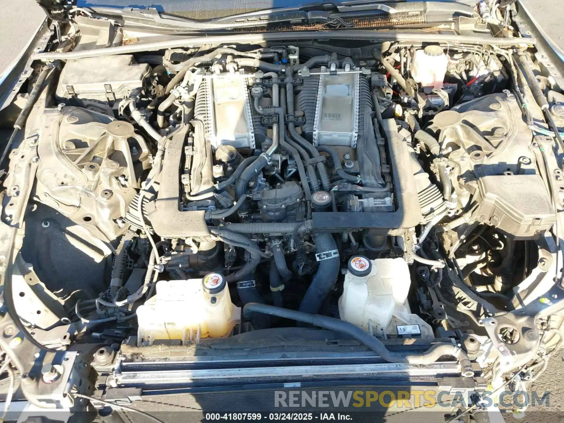 10 Photograph of a damaged car JTHB5LFF3K5009125 LEXUS LS 500 2019