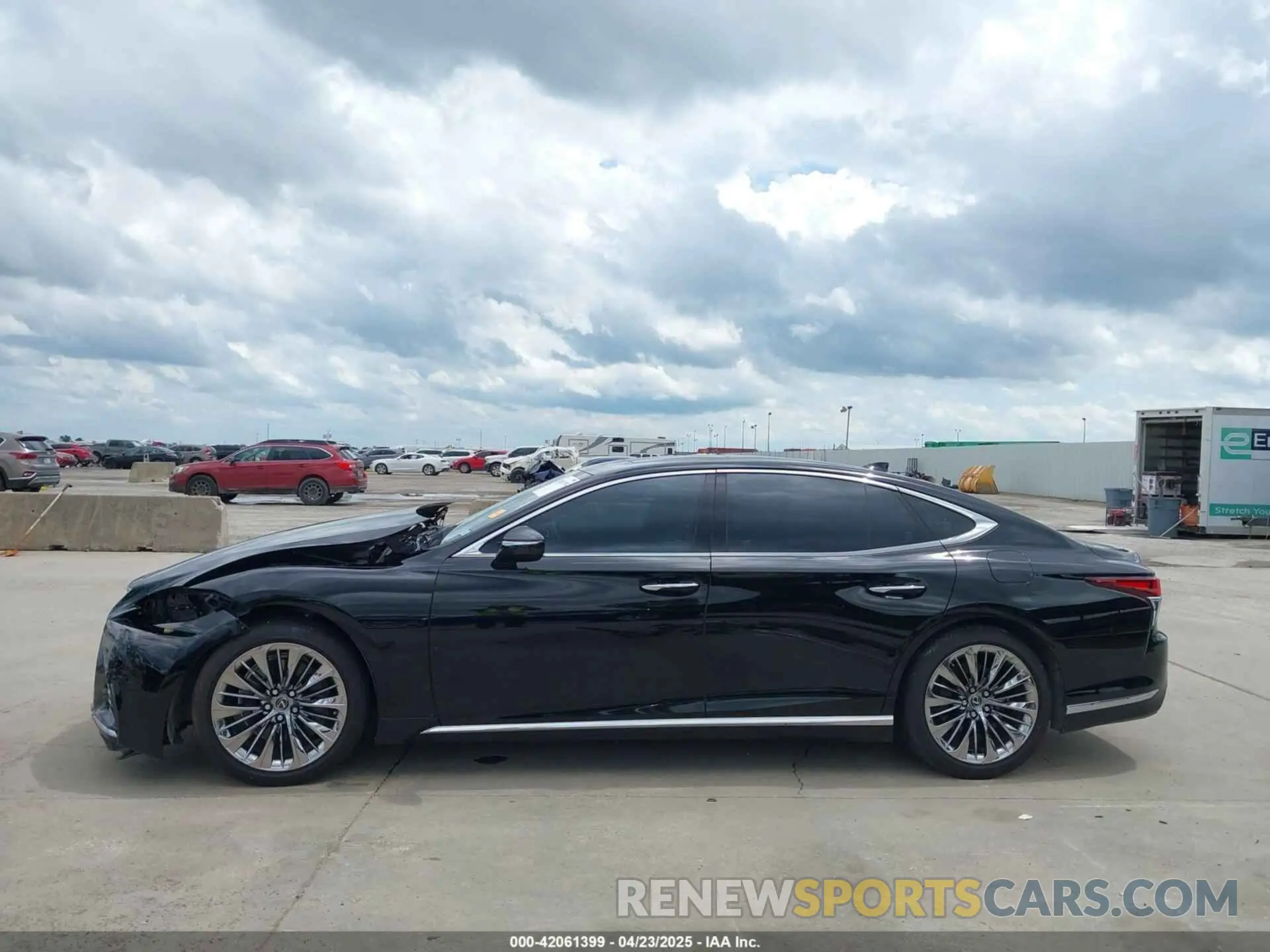 15 Фотография поврежденного автомобиля JTHD51FF1L5011017 LEXUS LS 500 2020