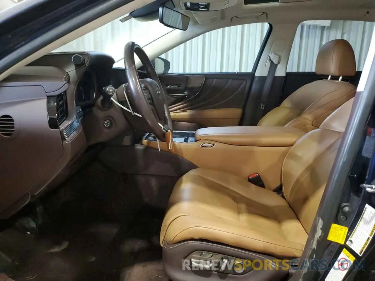 7 Photograph of a damaged car JTHB51FF0K5007269 LEXUS LS500 2019