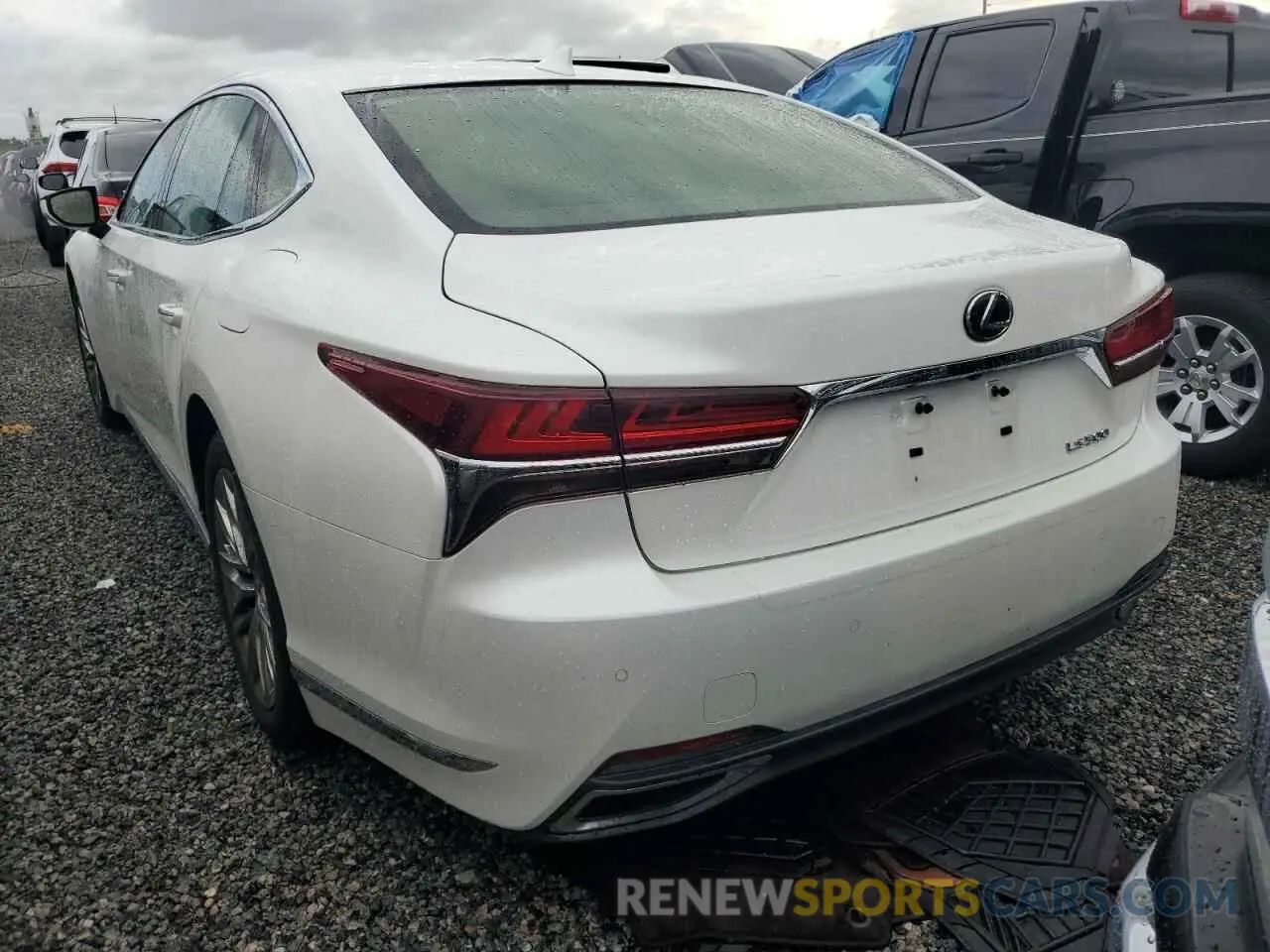 6 Photograph of a damaged car JTHB51FF0K5008938 LEXUS LS500 2019