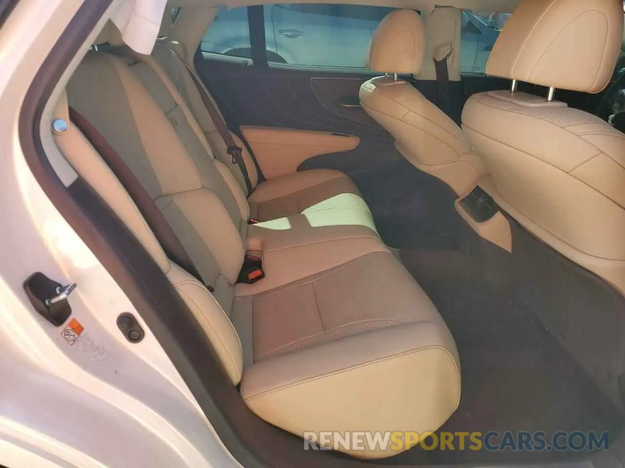 10 Фотография поврежденного автомобиля JTHB51FF2K5009086 LEXUS LS500 2019
