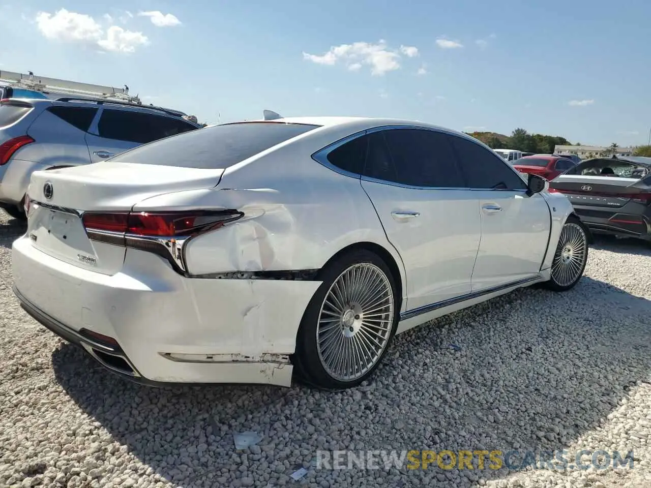 3 Фотография поврежденного автомобиля JTHB51FF2K5009086 LEXUS LS500 2019
