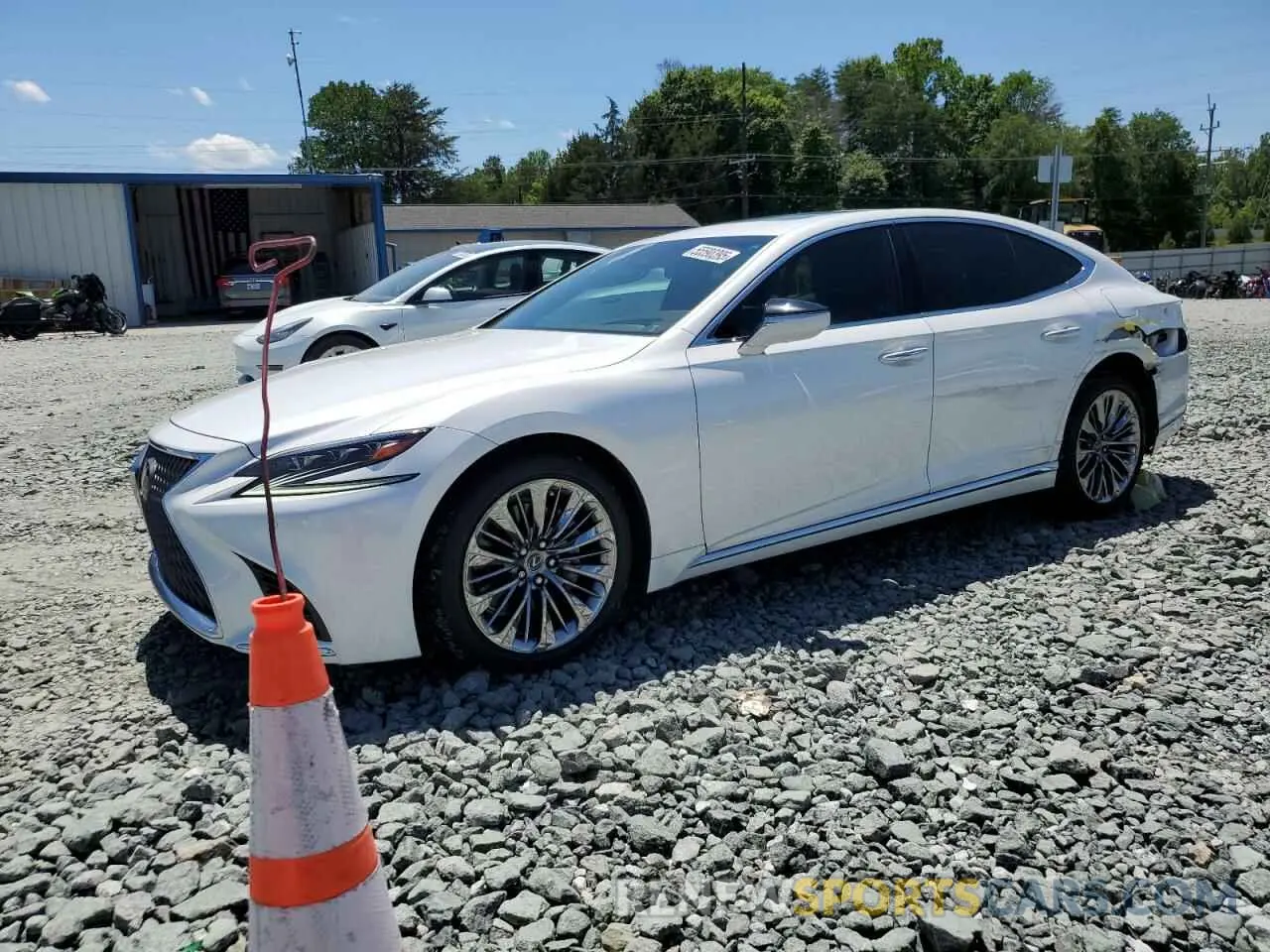 1 Фотография поврежденного автомобиля JTHB51FF6K5010063 LEXUS LS500 2019