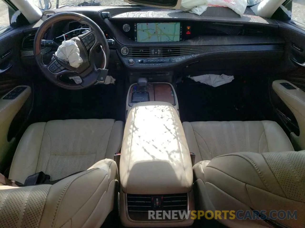 8 Photograph of a damaged car JTHC51FF6K5005529 LEXUS LS500 2019