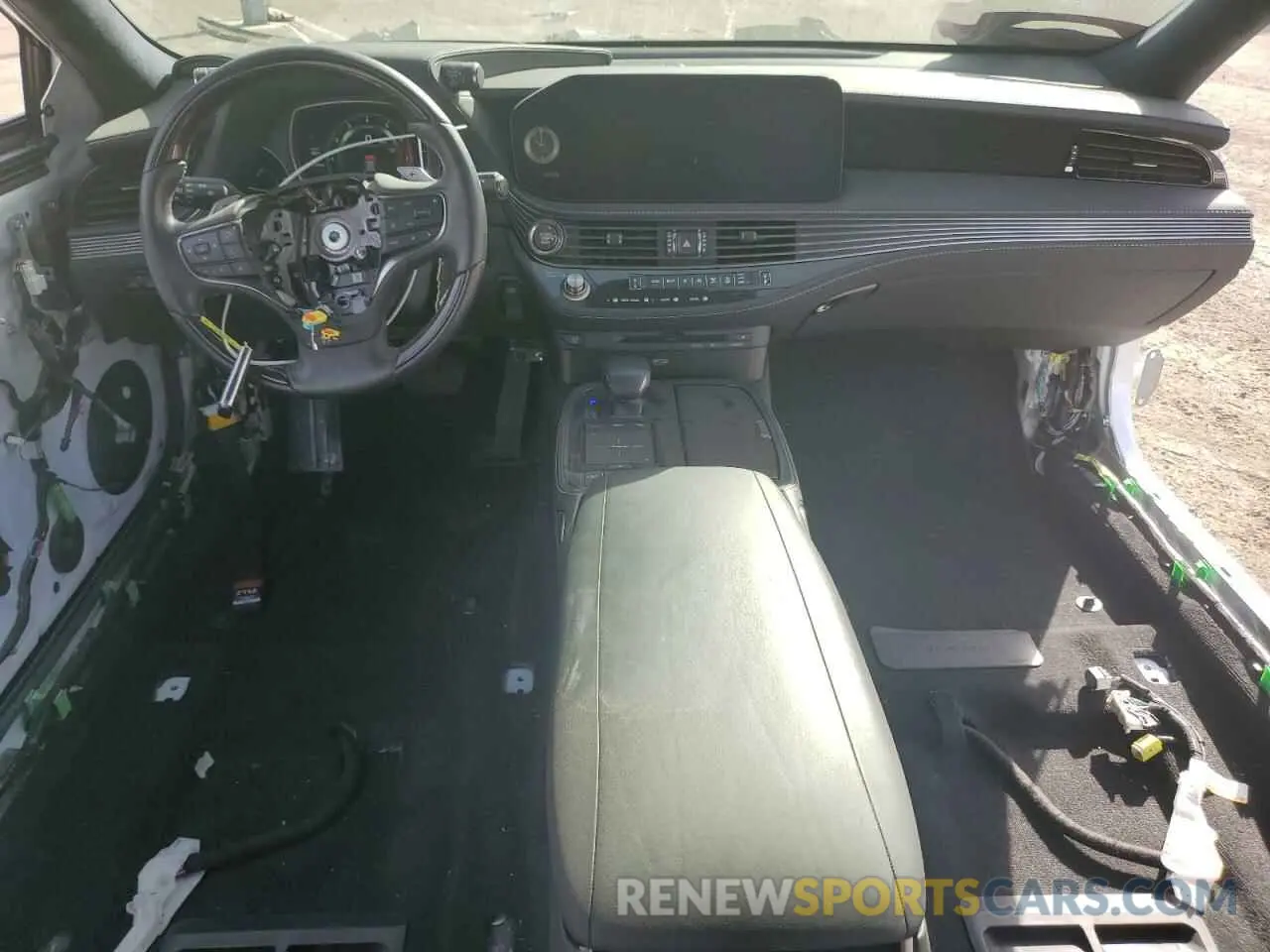 8 Фотография поврежденного автомобиля JTHD51FF6M5014500 LEXUS LS500 2021