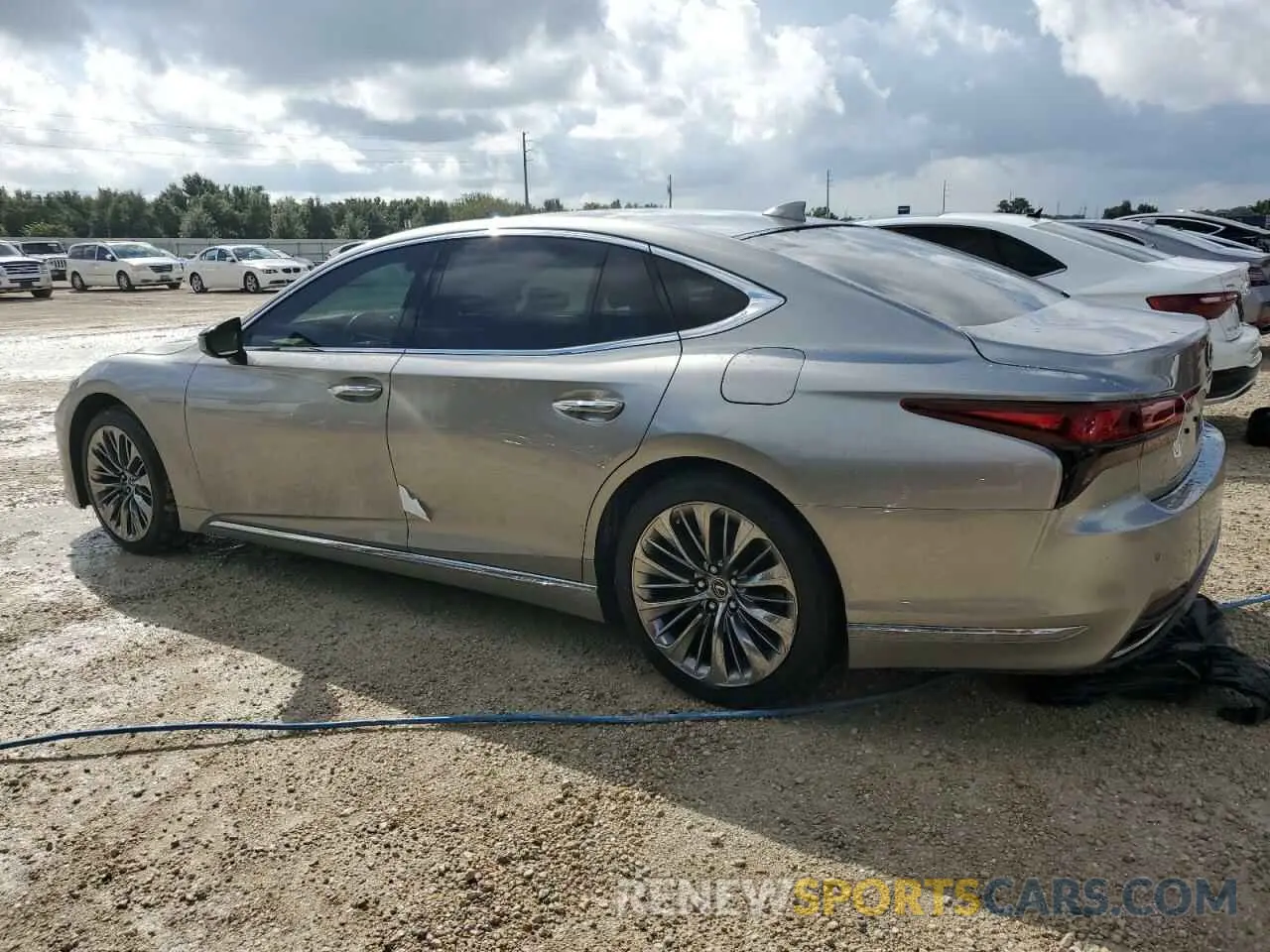 2 Photograph of a damaged car JTHD51FF5N5017406 LEXUS LS500 2022
