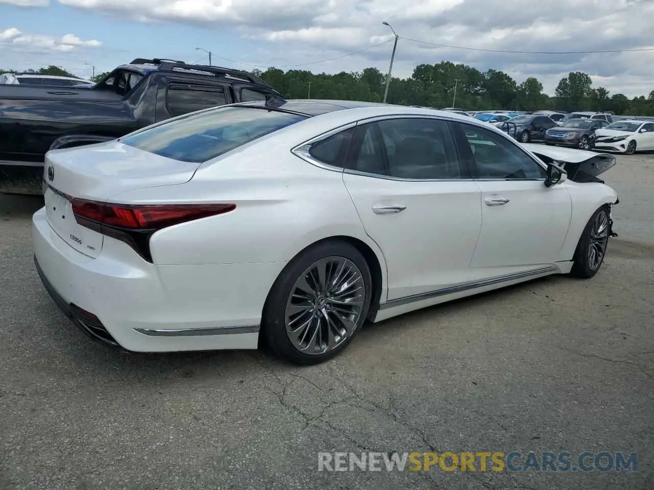 3 Фотография поврежденного автомобиля JTHE5LGF3N5010467 LEXUS LS500 2022