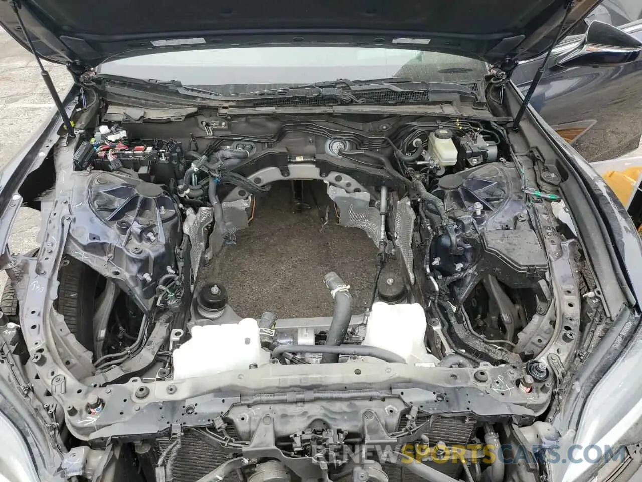11 Фотография поврежденного автомобиля JTHD51FFXP5018375 LEXUS LS500 2023
