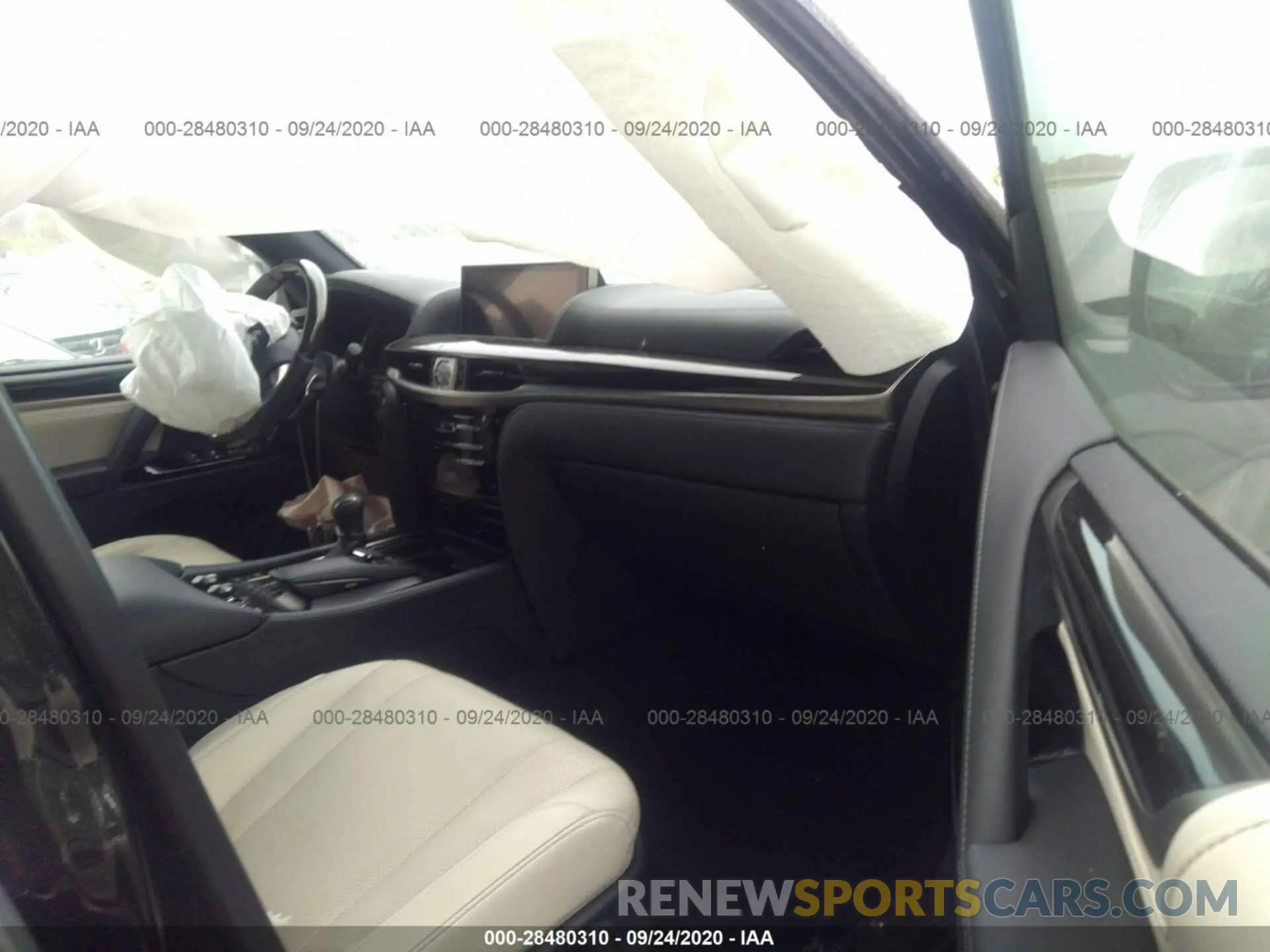 5 Photograph of a damaged car JTJHY7AX9K4300872 LEXUS LX 2019