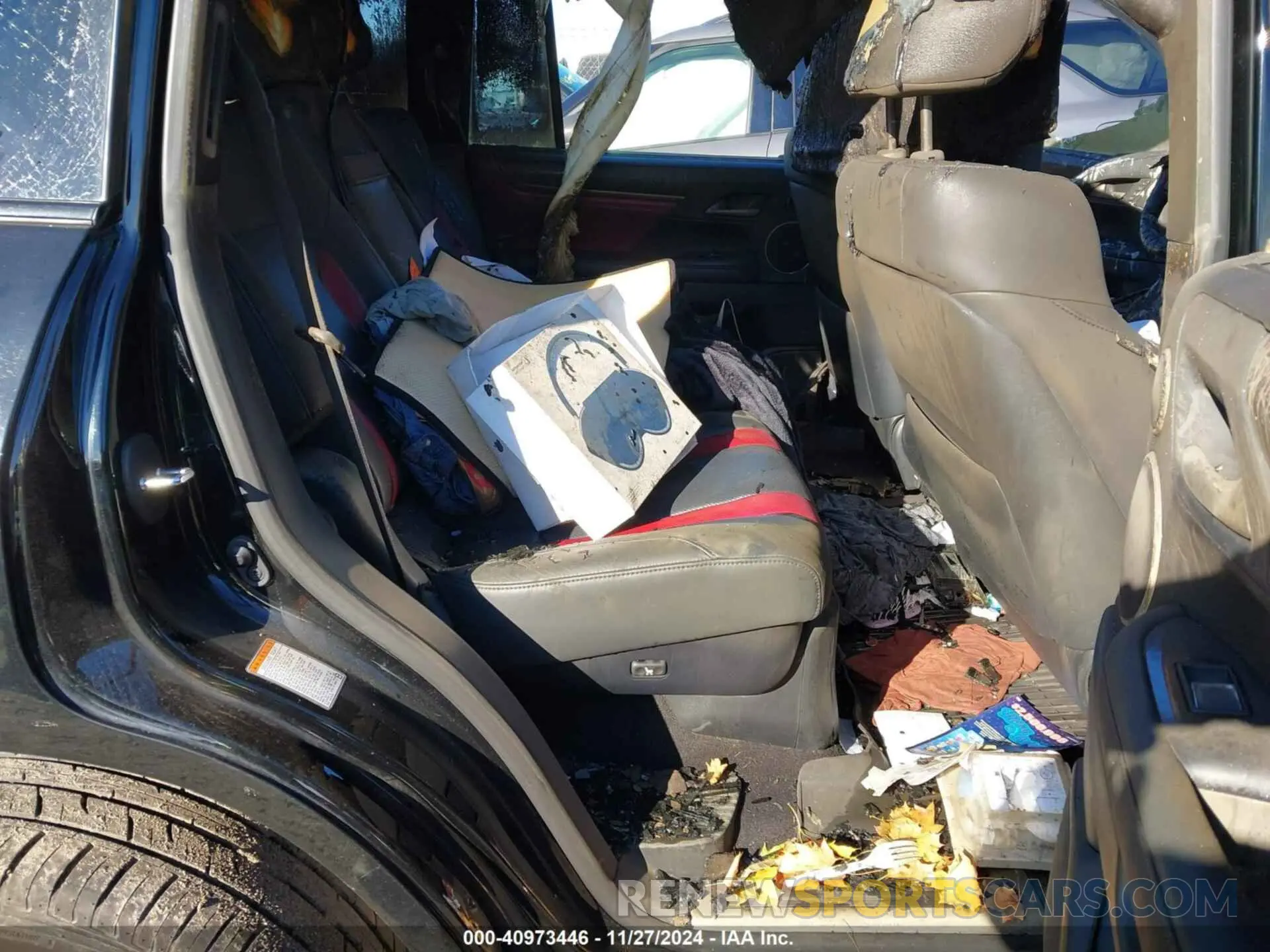 8 Photograph of a damaged car JTJDY7AX7M4333791 LEXUS LX 2021