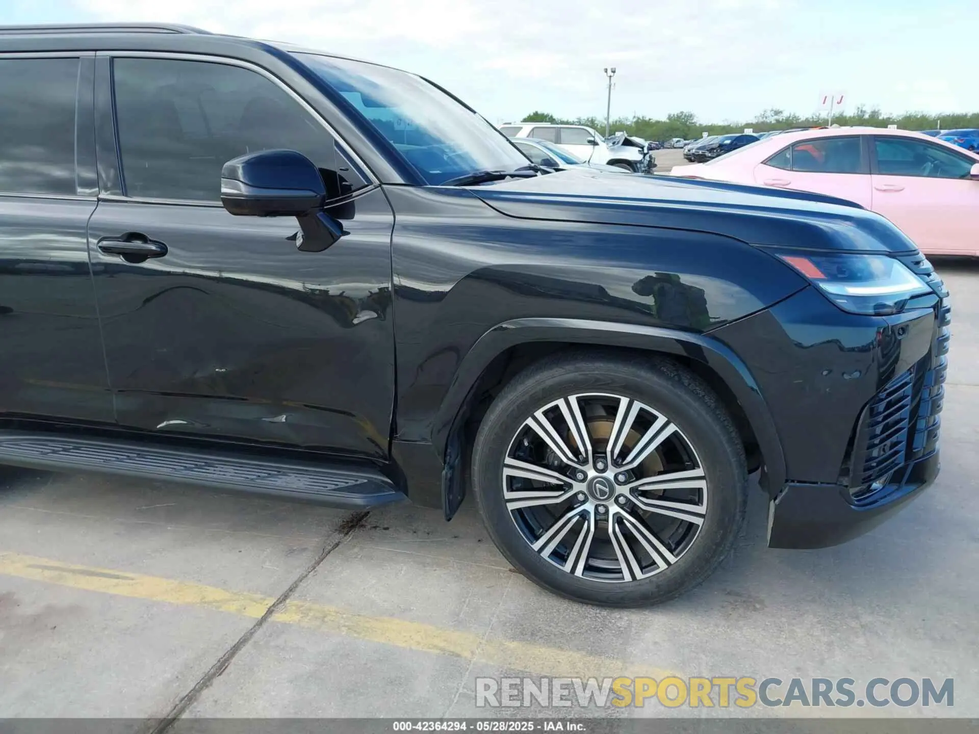 6 Photograph of a damaged car JTJGB7CX9N4012106 LEXUS LX 600 2022