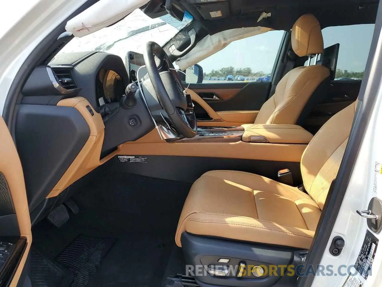 7 Фотография поврежденного автомобиля JTJGB7CX8P4033189 LEXUS LX 600 BAS 2023