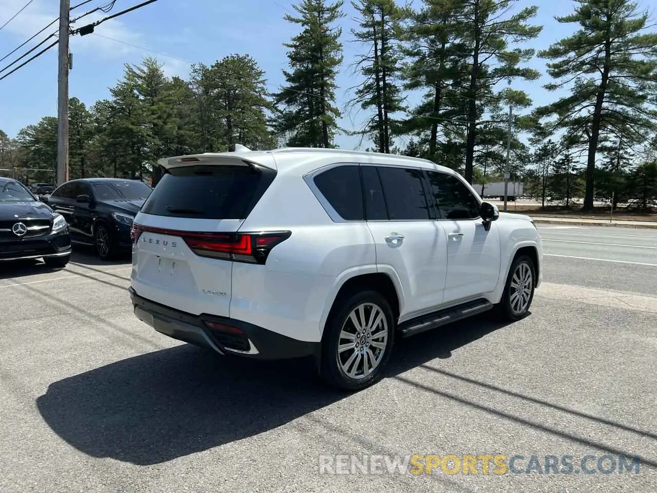4 Фотография поврежденного автомобиля JTJLBACX7N4010480 LEXUS LX 600 ULT 2022