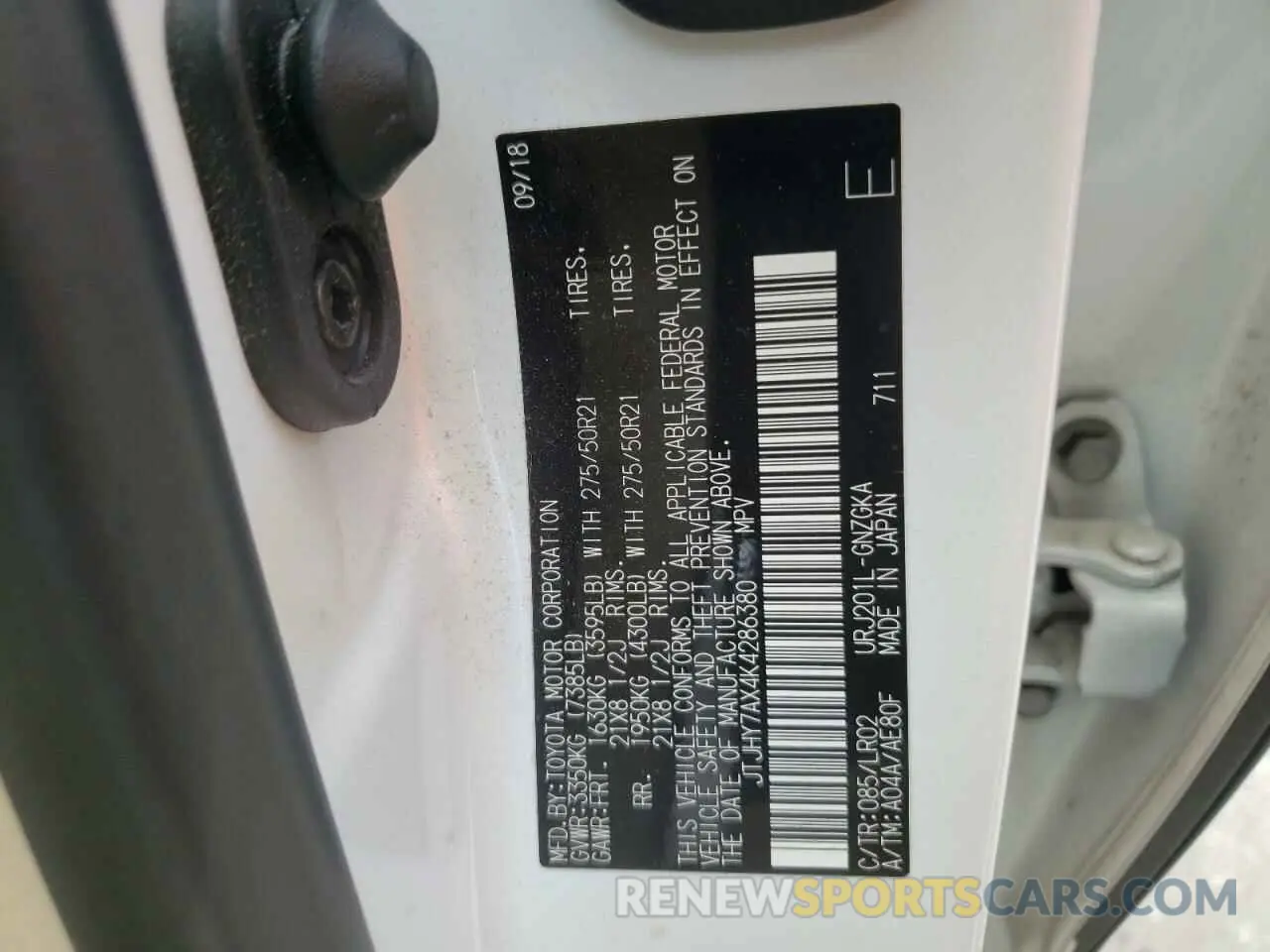10 Photograph of a damaged car JTJHY7AX4K4286380 LEXUS LX570 2019