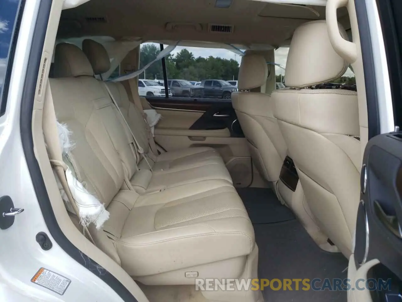 6 Photograph of a damaged car JTJHY7AX4K4286380 LEXUS LX570 2019