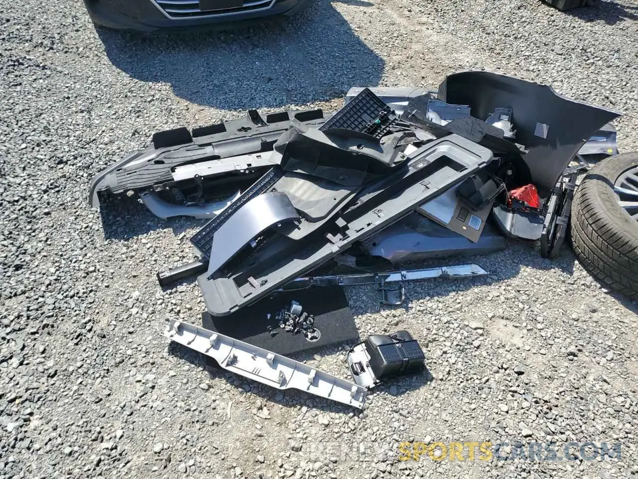 13 Photograph of a damaged car JTJHY7AX6K4292892 LEXUS LX570 2019