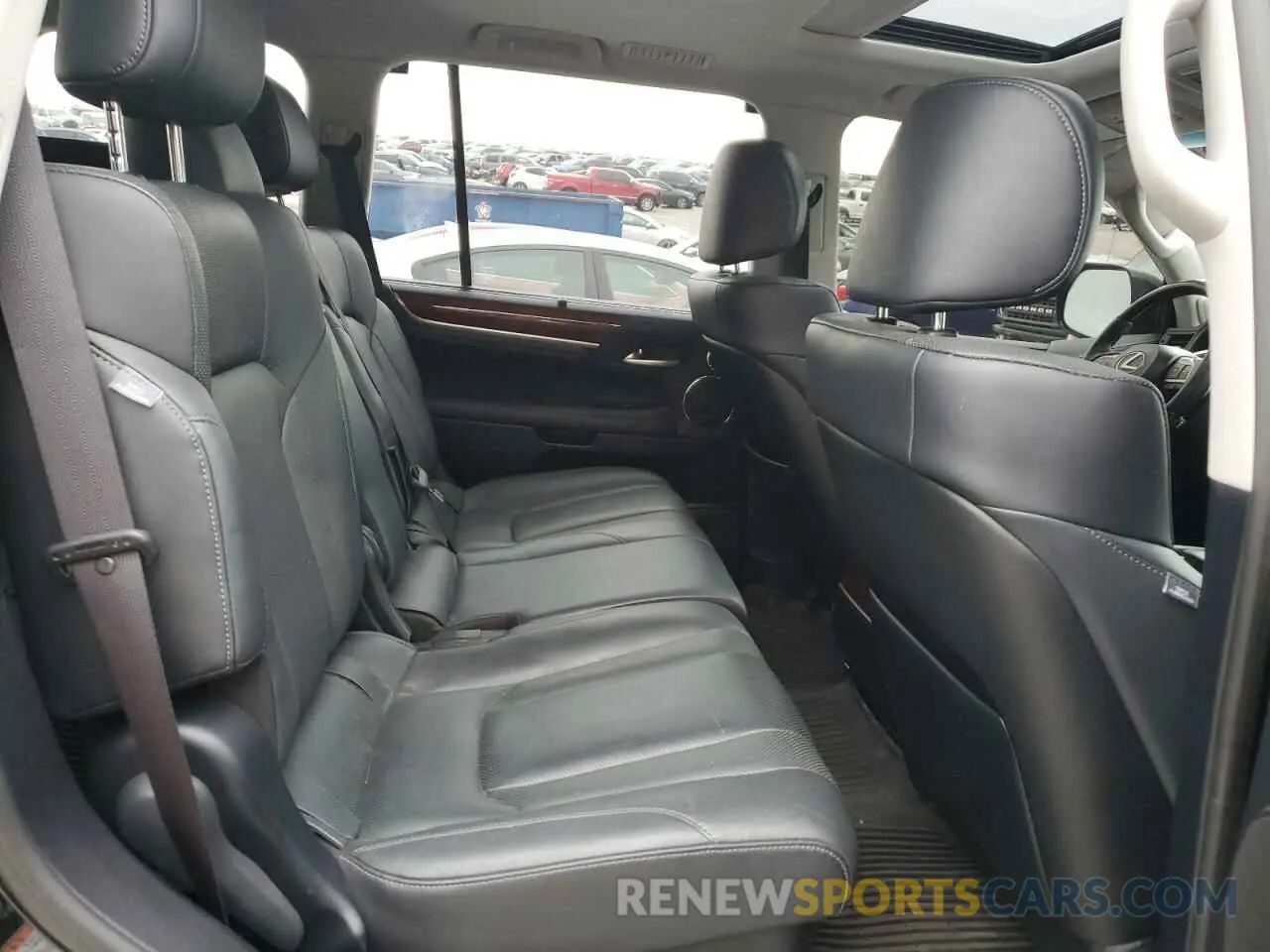 11 Photograph of a damaged car JTJHY7AX7K4310302 LEXUS LX570 2019