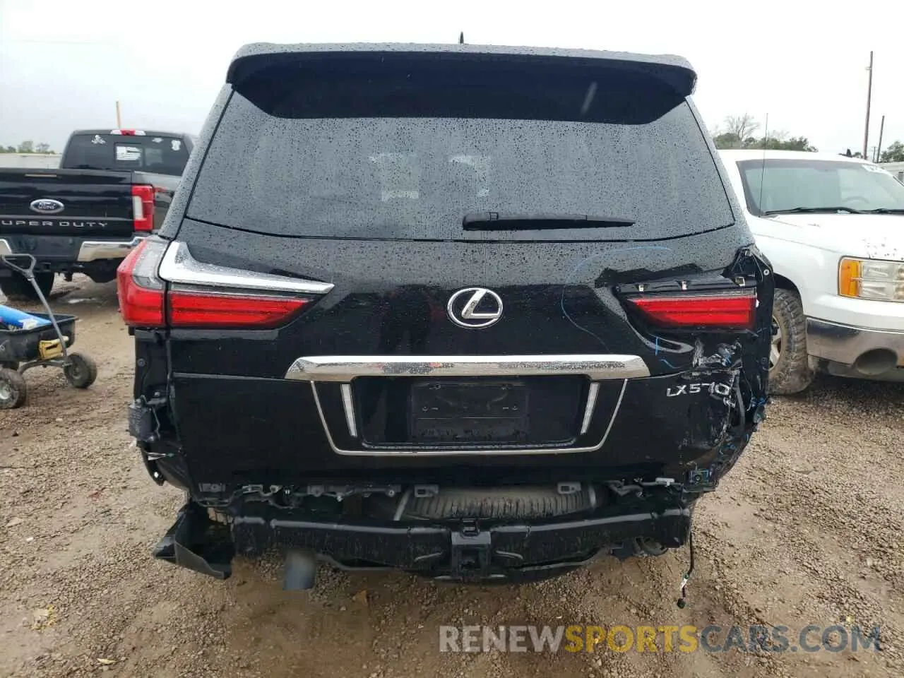 6 Photograph of a damaged car JTJDY7AX2L4317495 LEXUS LX570 2020
