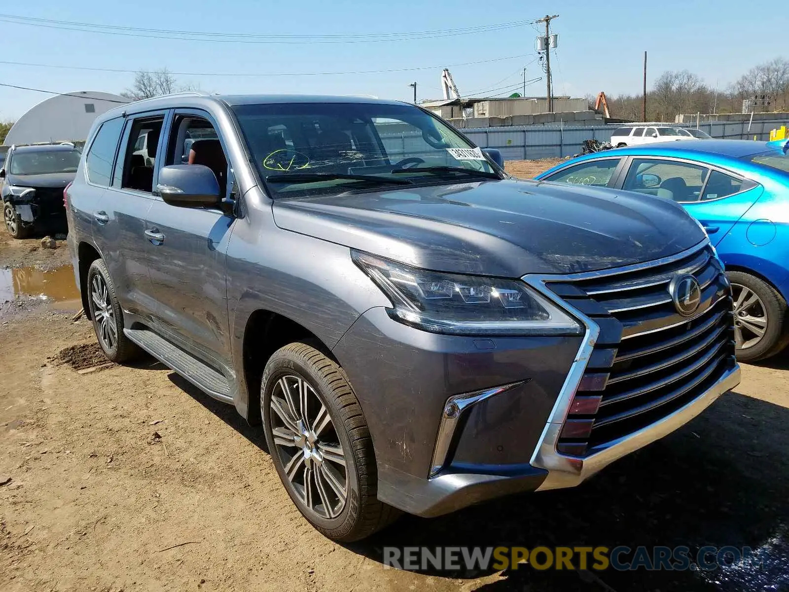 1 Photograph of a damaged car JTJDY7AX4L4312590 LEXUS LX570 2020
