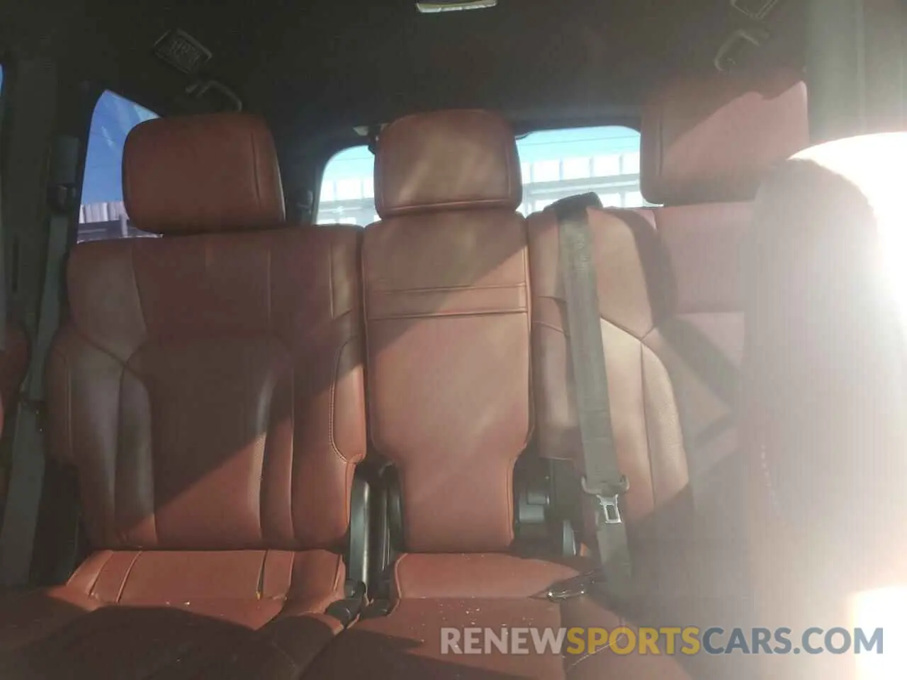 10 Фотография поврежденного автомобиля JTJDY7AX9L4332897 LEXUS LX570 2020