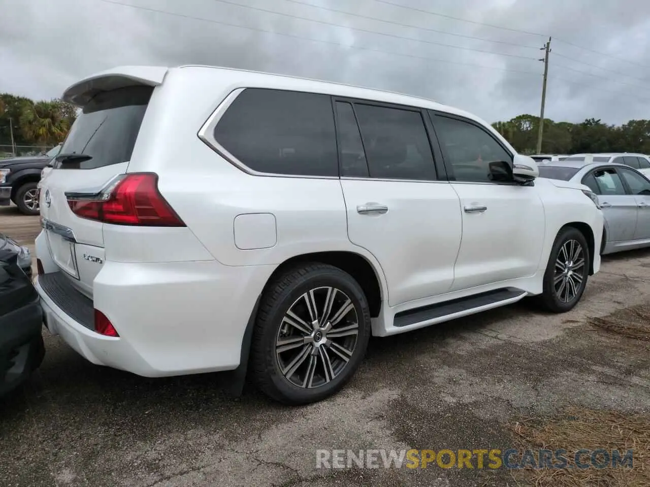 3 Photograph of a damaged car JTJDY7AX5M4335345 LEXUS LX570 2021